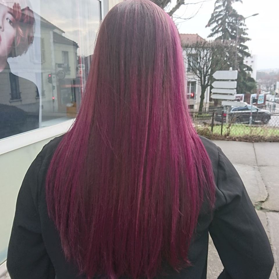 Cheveux colorés